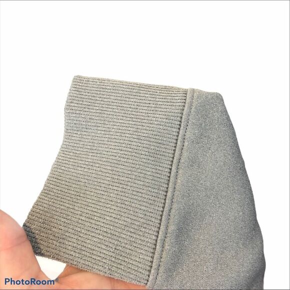 ‎Ladies Under Armour Small Semi-Fitted Sweatshirt - Picture 3 of 11